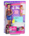 Barbie FXH05 Babysitters Inc Playset with Bathtub, Babysitting Skipper Small Toddler Doll with Button to Move Arms, Multicolour