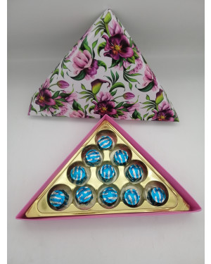 The Chocolate Garden 11 Cavity Flower Print Triangle Chocolate Box TCGI005