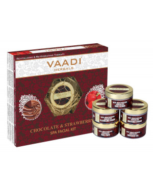 Vaadi Herbals Deep Moisturising Chocolate Spa Facial Kit with Strawberry Extract, 270g
