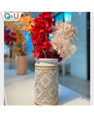 Q&U DB-0003w - Decorative Vase White Color