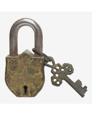 Seven Chakra Handicraft - Small Sized Asthamandala Featured Lock With Two Keys 9 cm 220 g