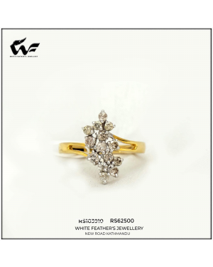 White Feathers Jewellery Kiara Cluster Diamond Ring