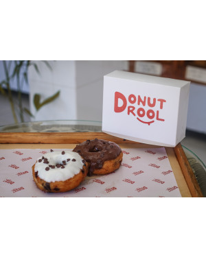 White/Dark Chocochips doughnut drool